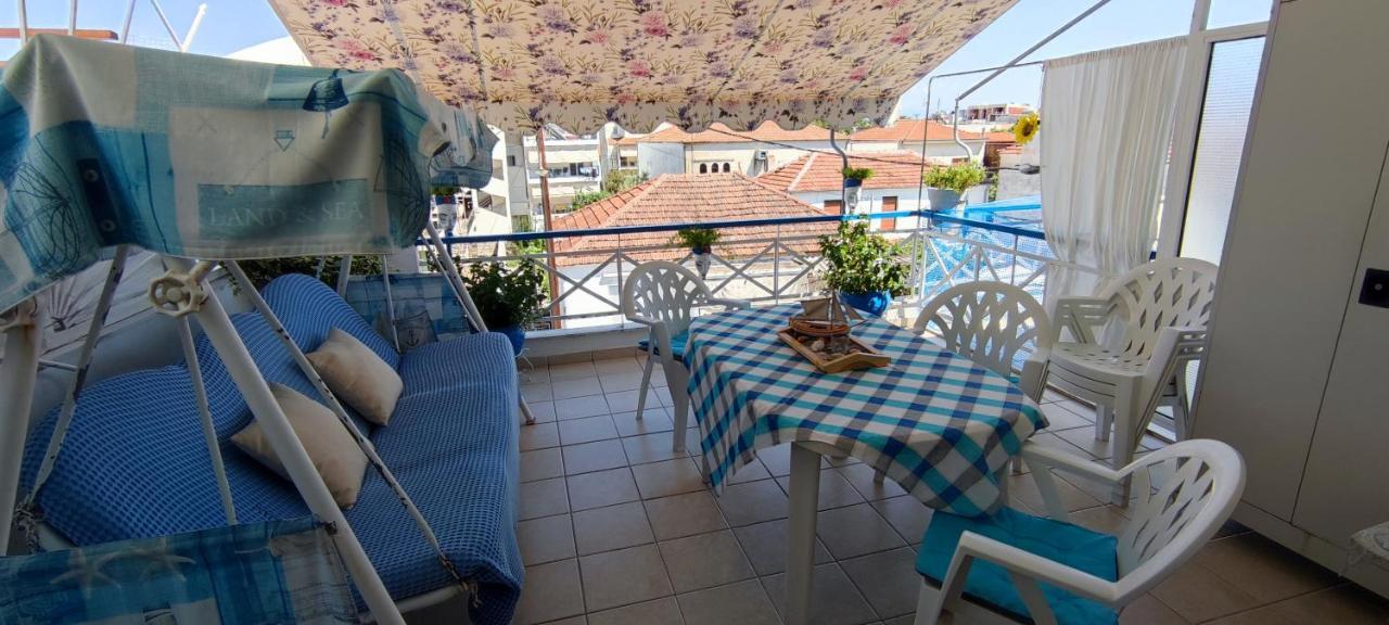 Sunflower Apartment Néa Péramos Bagian luar foto
